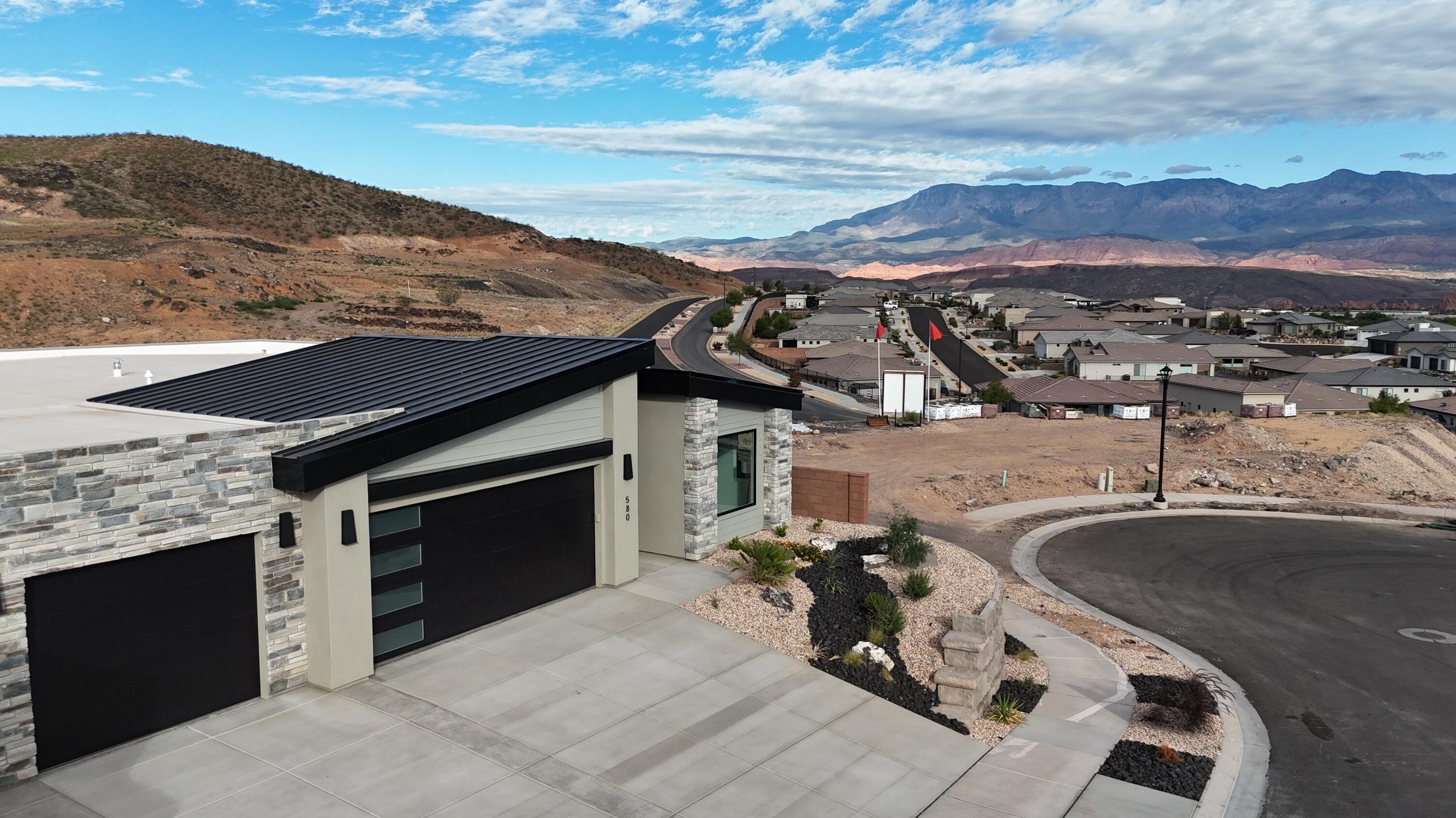 THE RIDGE AT ZION VISTA - Residential