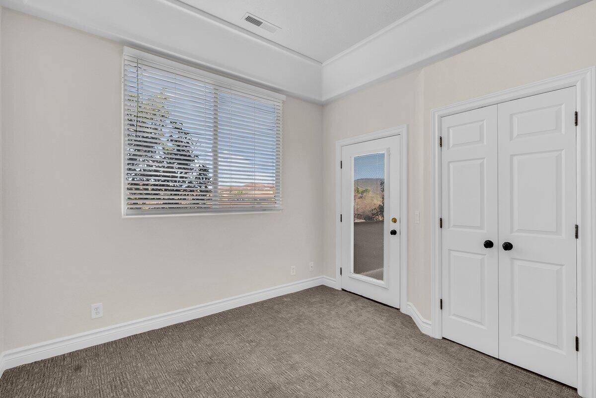 CYPRESS POINTE AT STONEBRIDGE - Residential