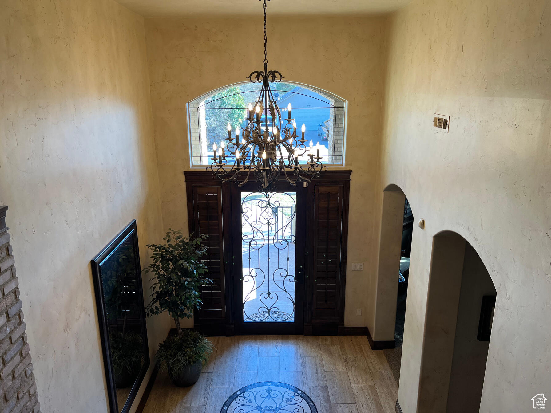 CHAPARRAL RIDGE - Residential