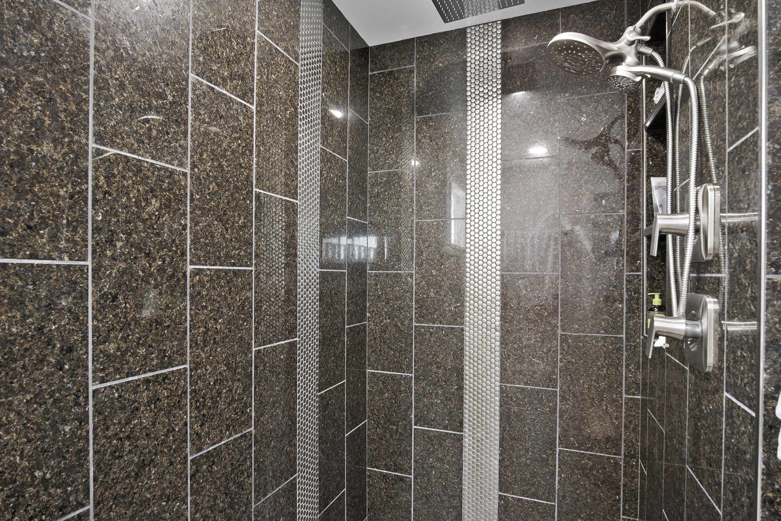 BLOOMINGTON HILLS - Residential