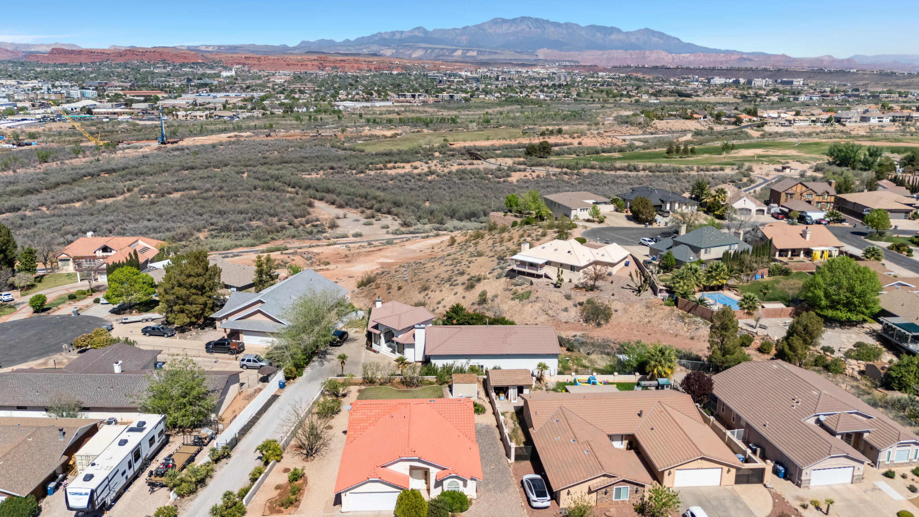 BLOOMINGTON HILLS - Residential