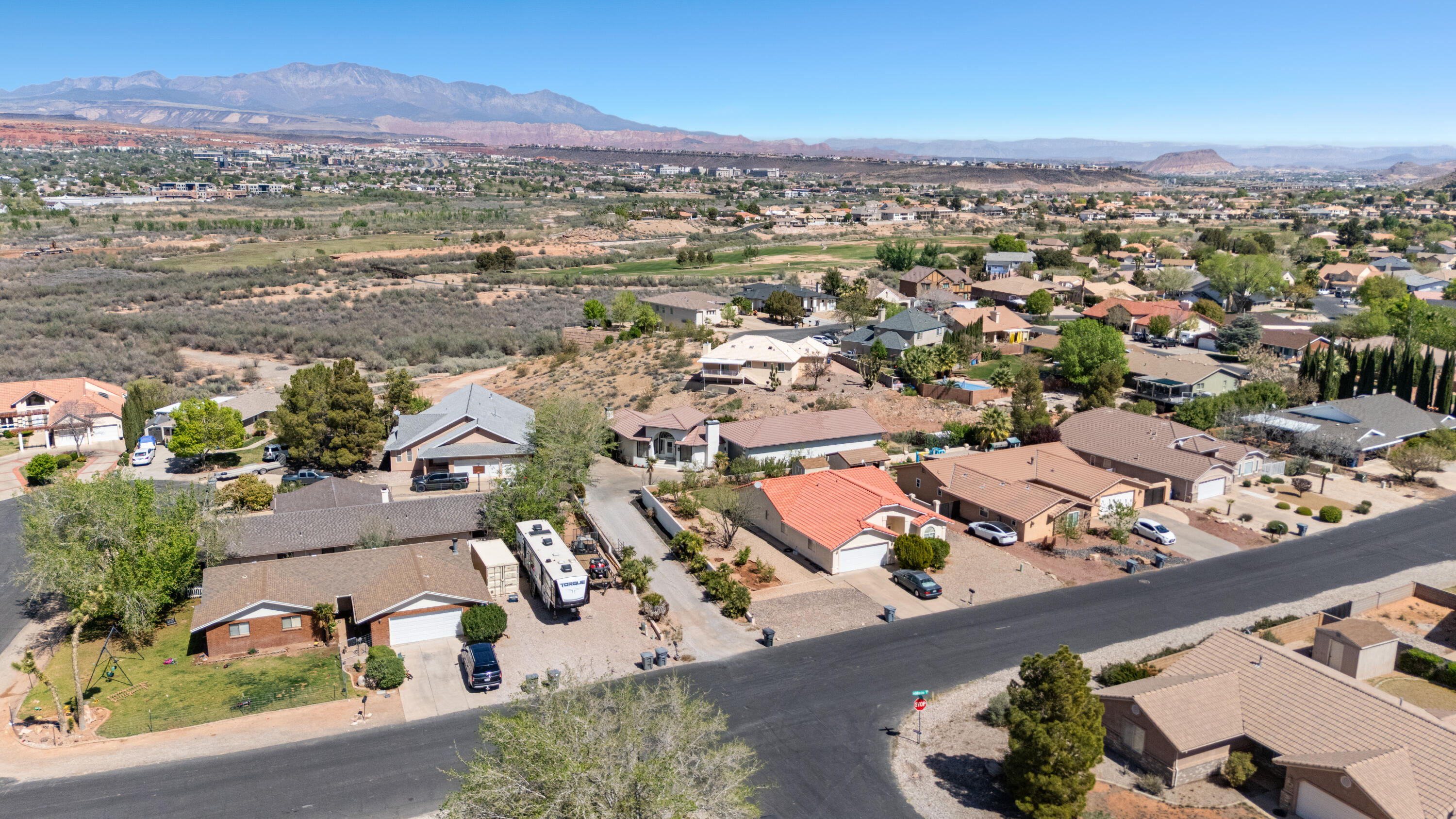 BLOOMINGTON HILLS - Residential