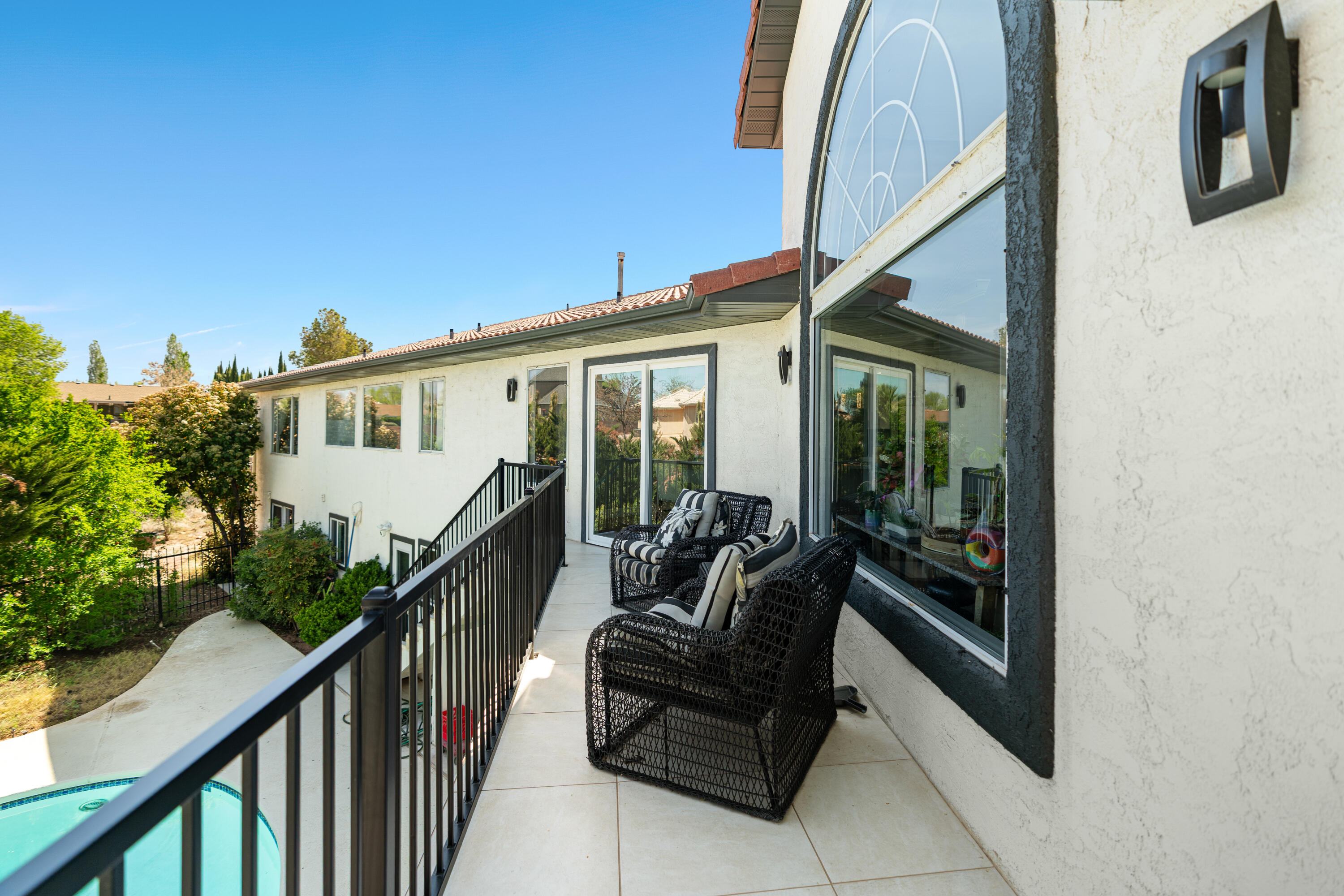 BLOOMINGTON HILLS - Residential
