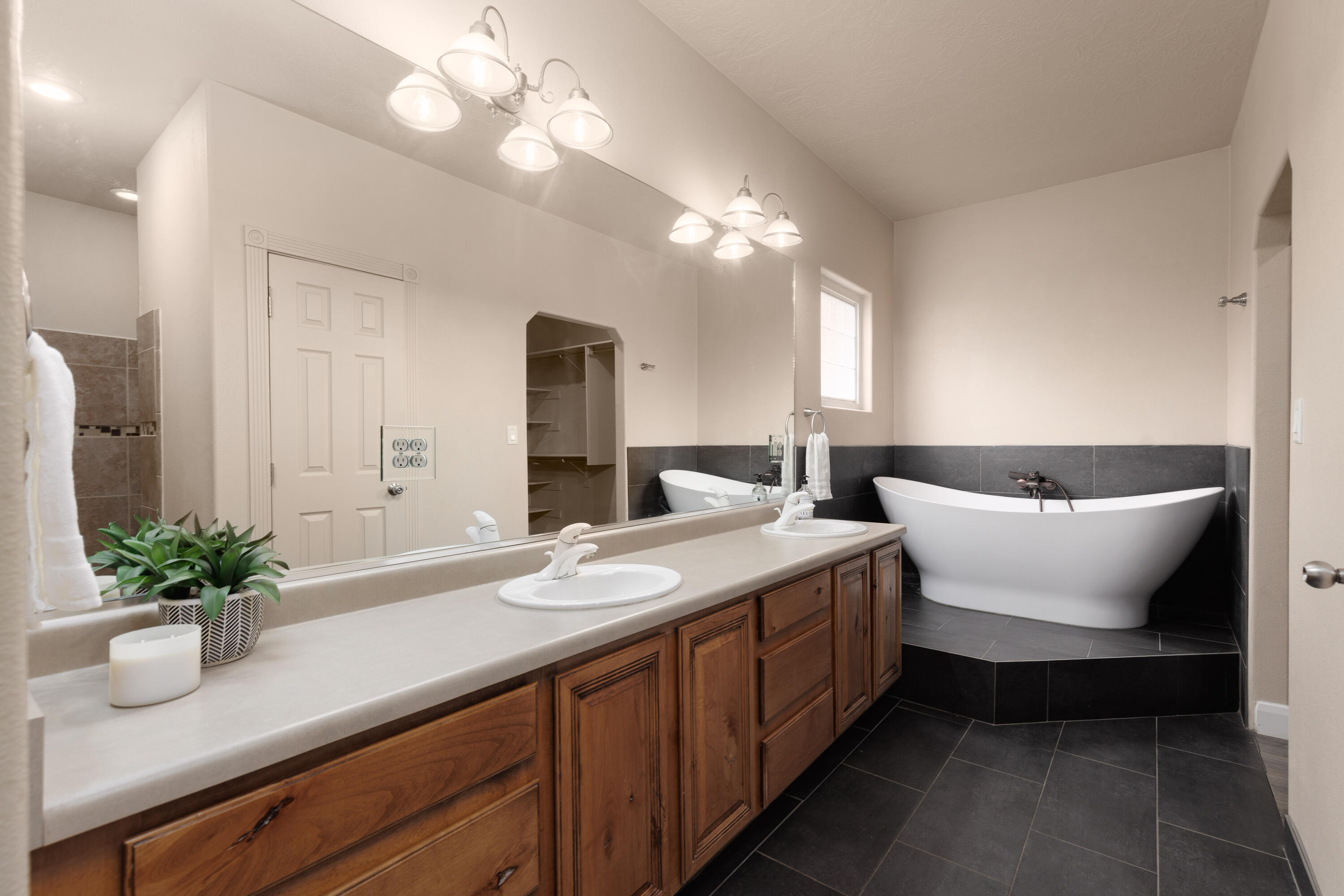 MESA VERDE - Residential