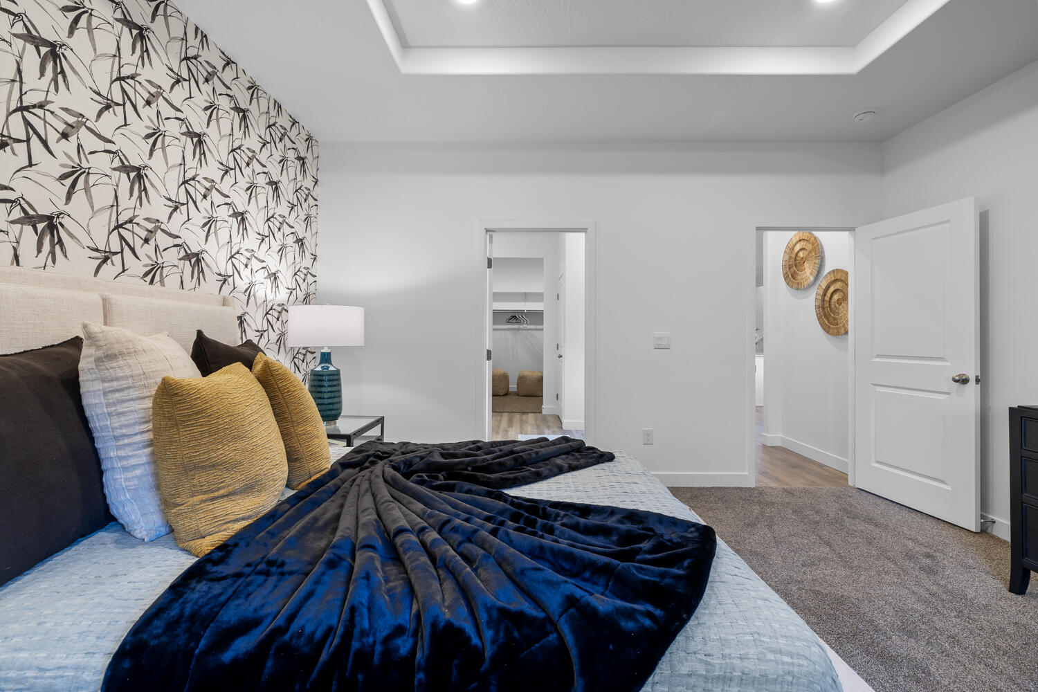 CORRAL HOLLOW AT LONG VALLEY - Residential