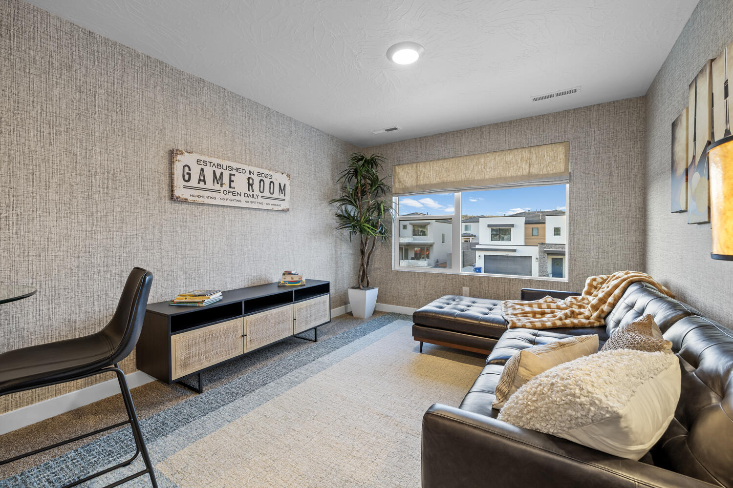 CORRAL HOLLOW AT LONG VALLEY - Residential