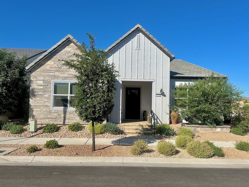 Photo of 5588 S Agave Peak LN, Saint George, UT 84790 (MLS # 26-273707)