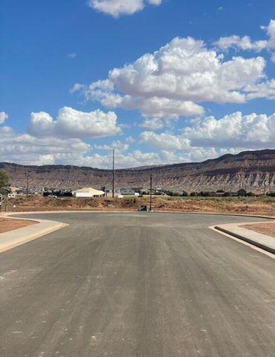 LUXURY HOME ESTATES!  3 CUL DE SACS, 3 PHASES, ONLY 16 LOTS REMAINING!  No HOA Bring your Own Builder!   Build your DREAM HOME!   Buyer to pay water fee.   Lot specific soils report needed depending on the structure you build.  Will require some OverX.  EXCLUSIVE DEVELOPMENT IN WASHINGTON!  Buyer to verify all.  Across the street from Staheli Farms.