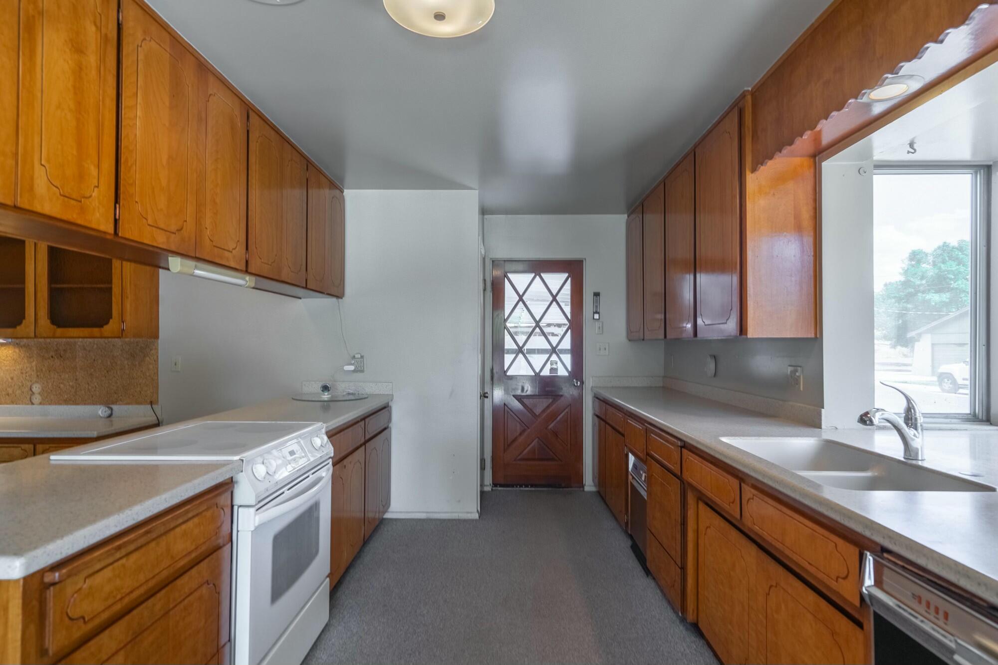 SANTA CLARA TOWNSITE AND FIELD - Residential