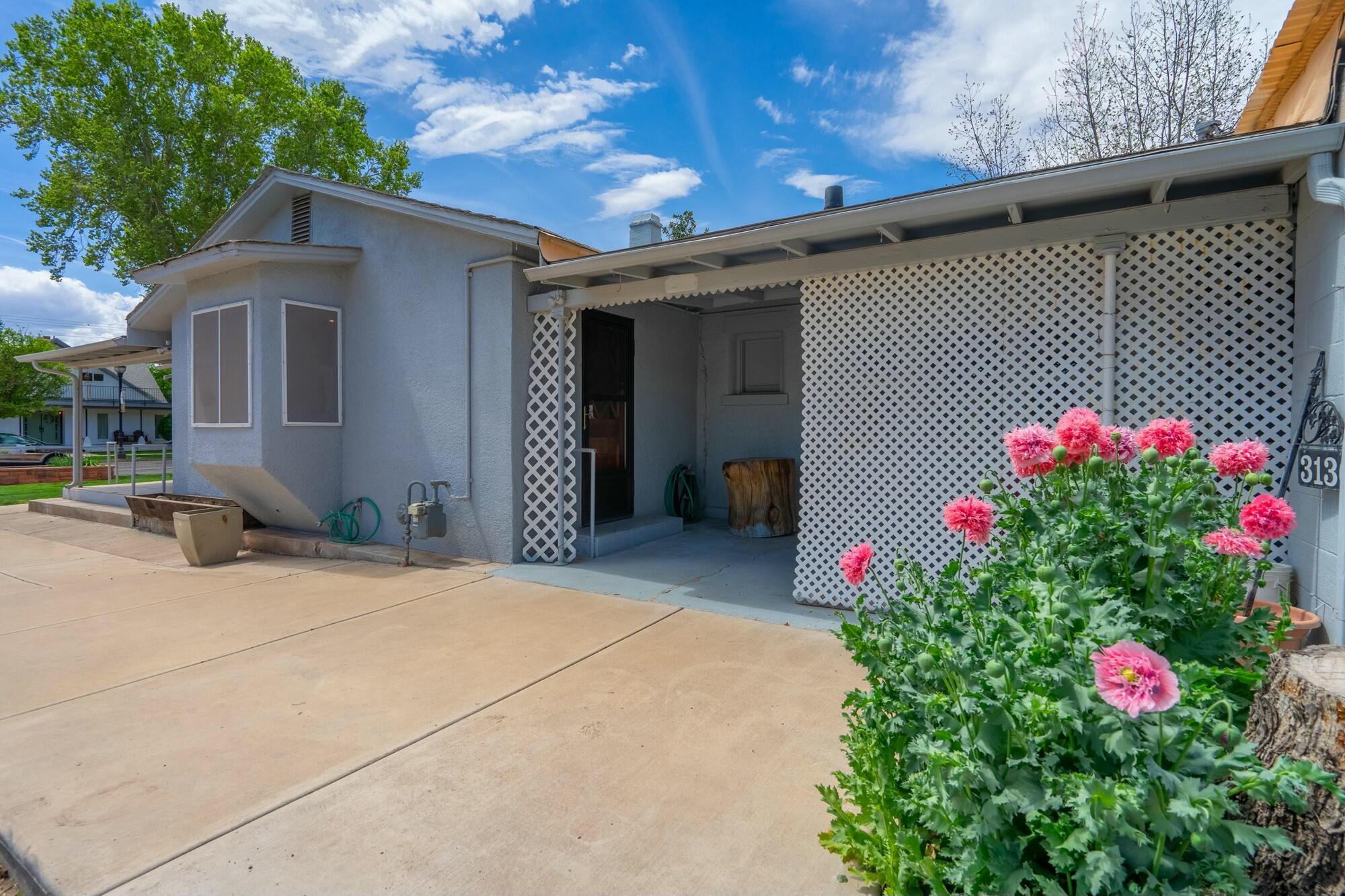 SANTA CLARA TOWNSITE AND FIELD - Residential