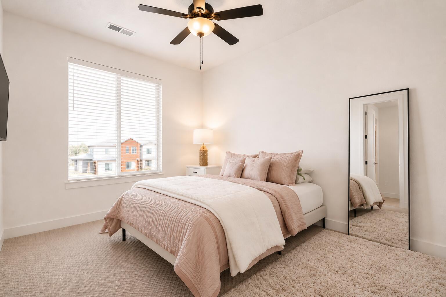 FIELDSTONE - Residential