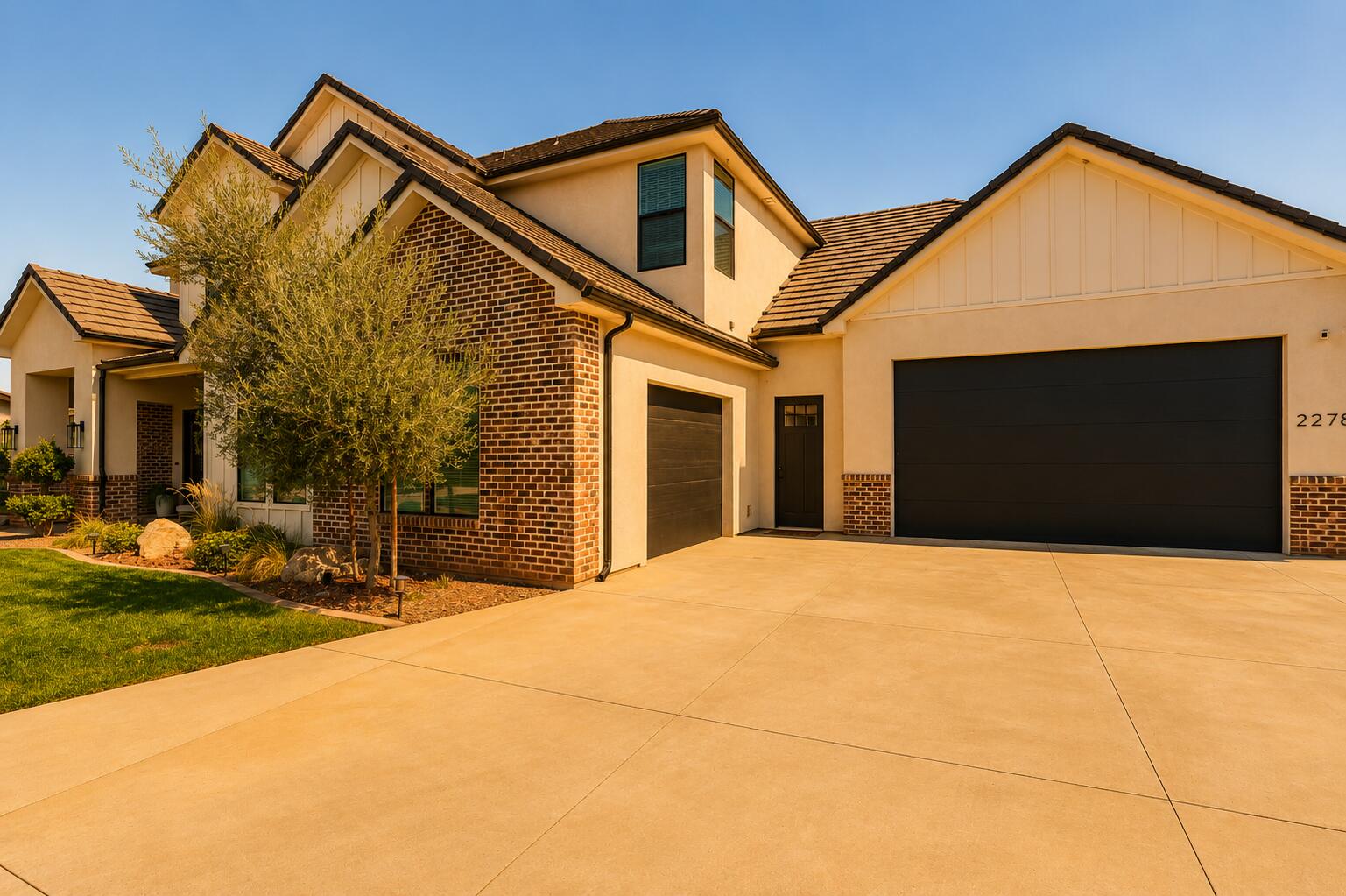 FIELDSTONE - Residential