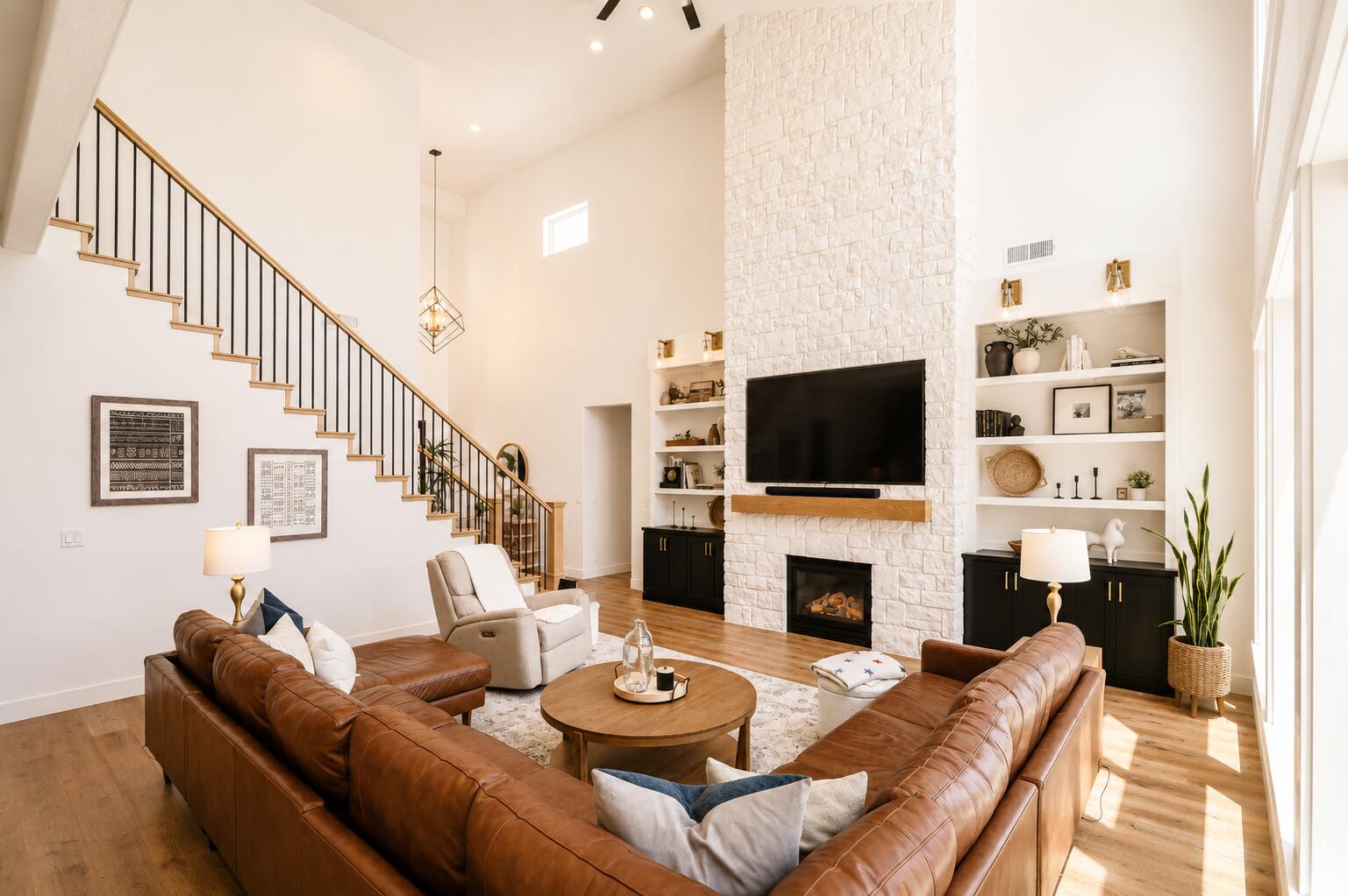 FIELDSTONE - Residential