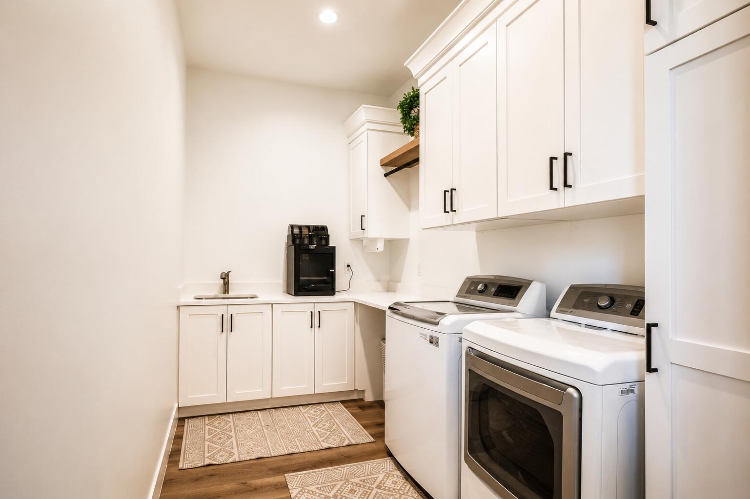 FIELDSTONE - Residential