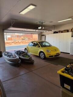 PARADISE CANYON - Residential