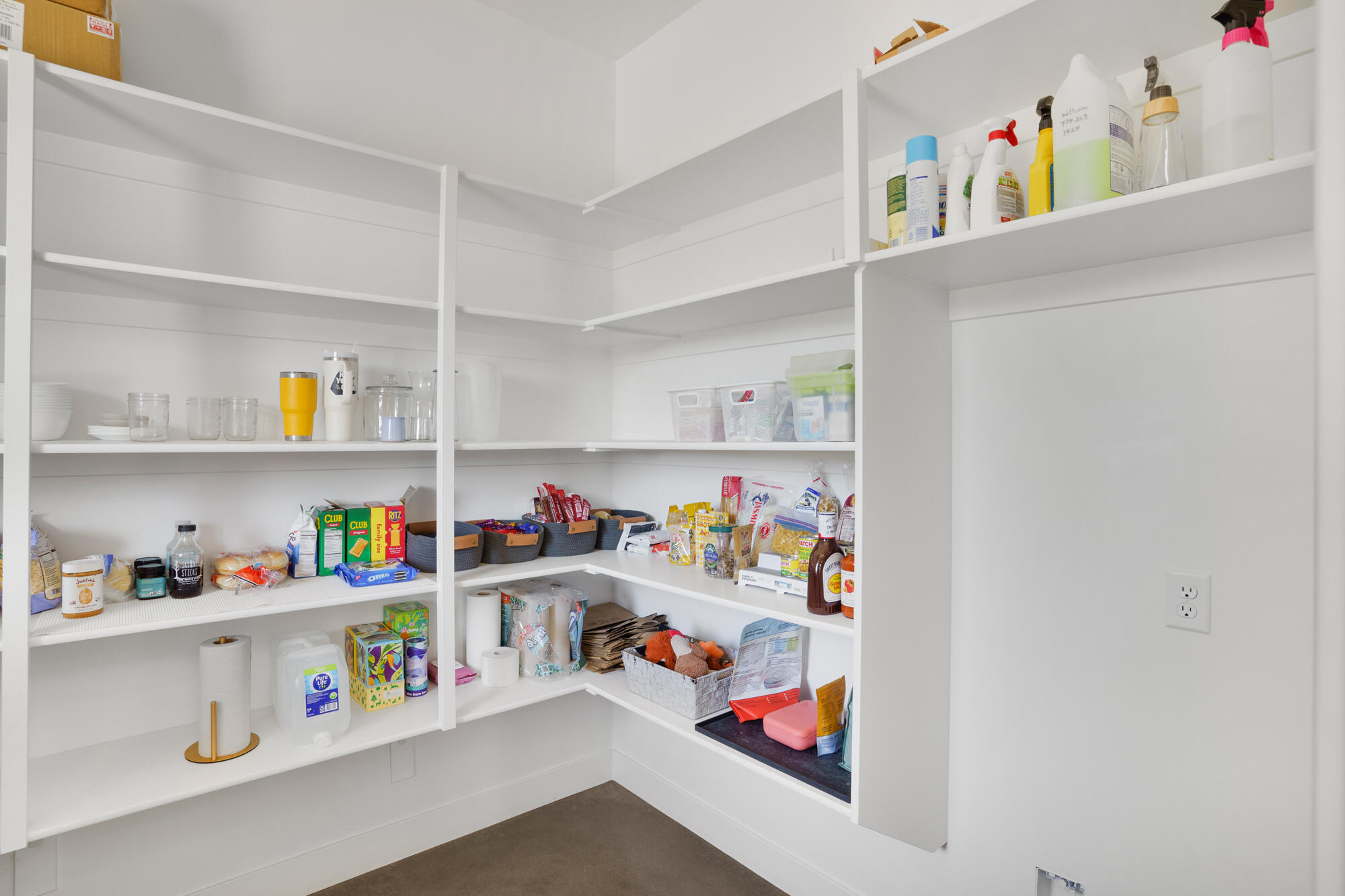 RUSTED HILLS - Residential