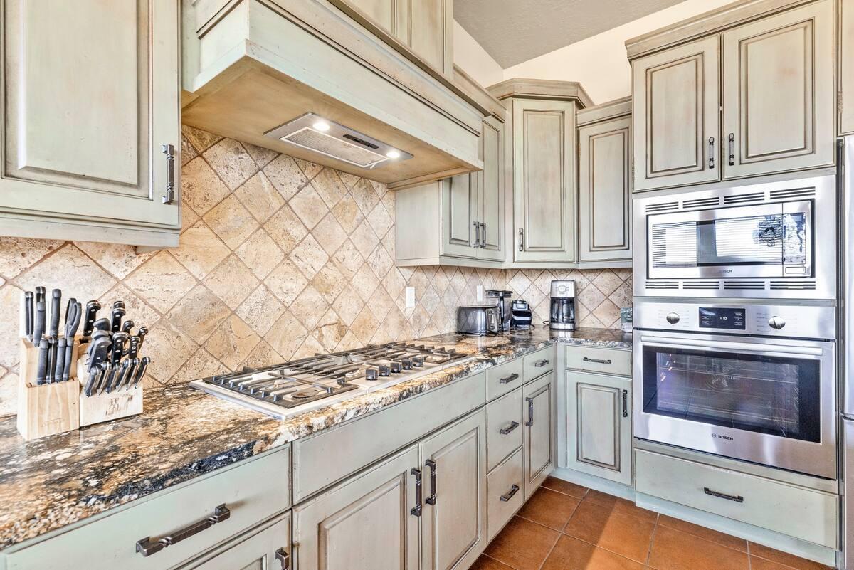 RETREAT AT SAND HOLLOW RESORT - Residential