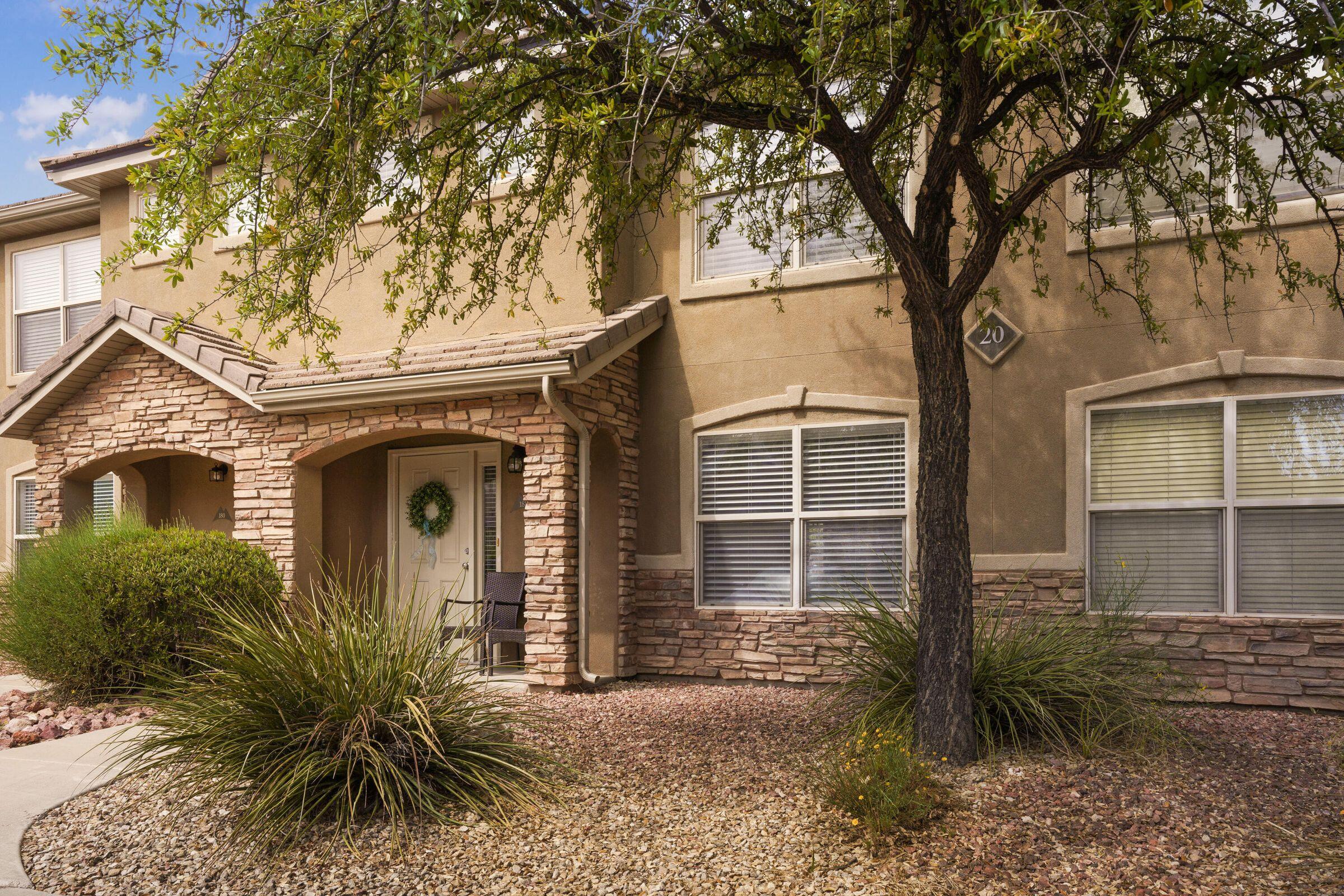 HIDDEN VALLEY TOWN HOMES - Residential