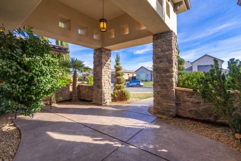 Tiny photo for 2732 S 4010 W, Hurricane, UT 84737 (MLS # 26-269702)