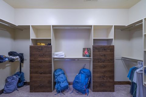 Tiny photo for 2732 S 4010 W, Hurricane, UT 84737 (MLS # 26-269702)