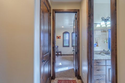 Tiny photo for 2732 S 4010 W, Hurricane, UT 84737 (MLS # 26-269702)