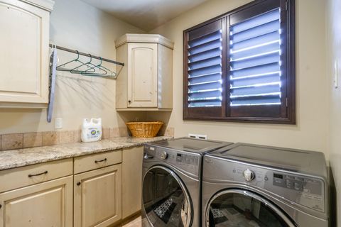 Tiny photo for 2732 S 4010 W, Hurricane, UT 84737 (MLS # 26-269702)