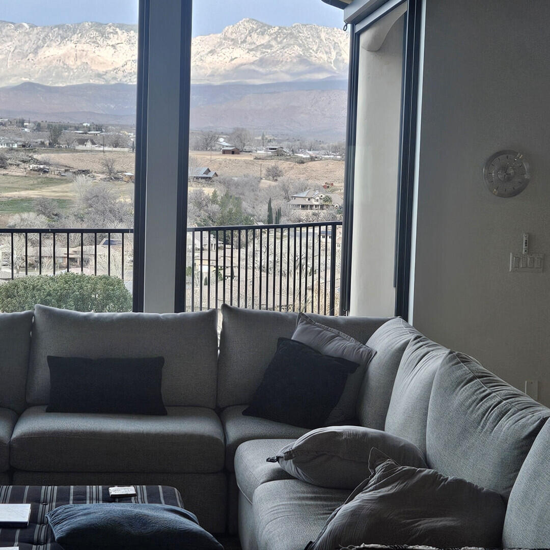 10 DIAGONAL CONDOS - Residential