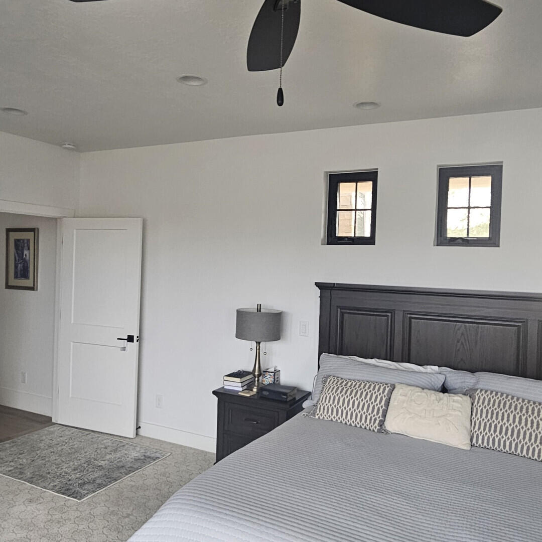 10 DIAGONAL CONDOS - Residential