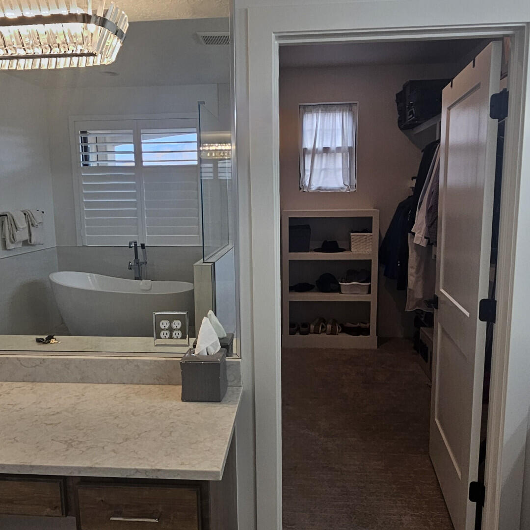 10 DIAGONAL CONDOS - Residential