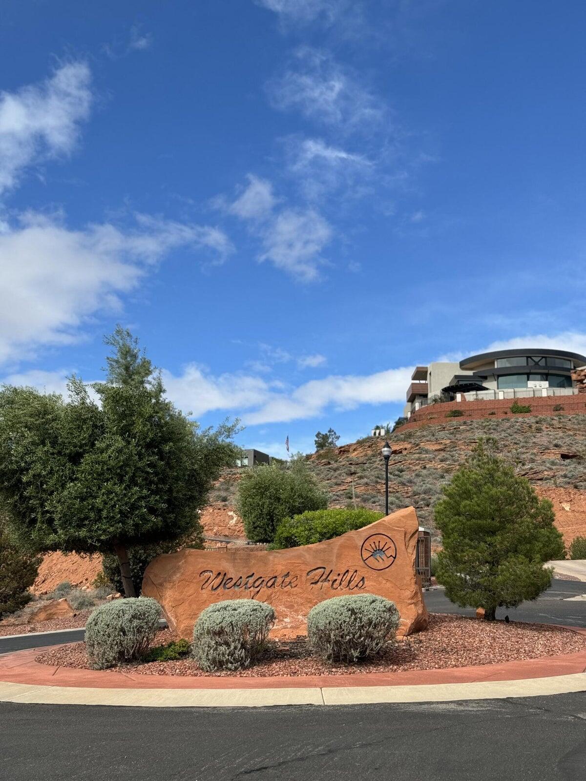 WESTGATE HILLS - Land