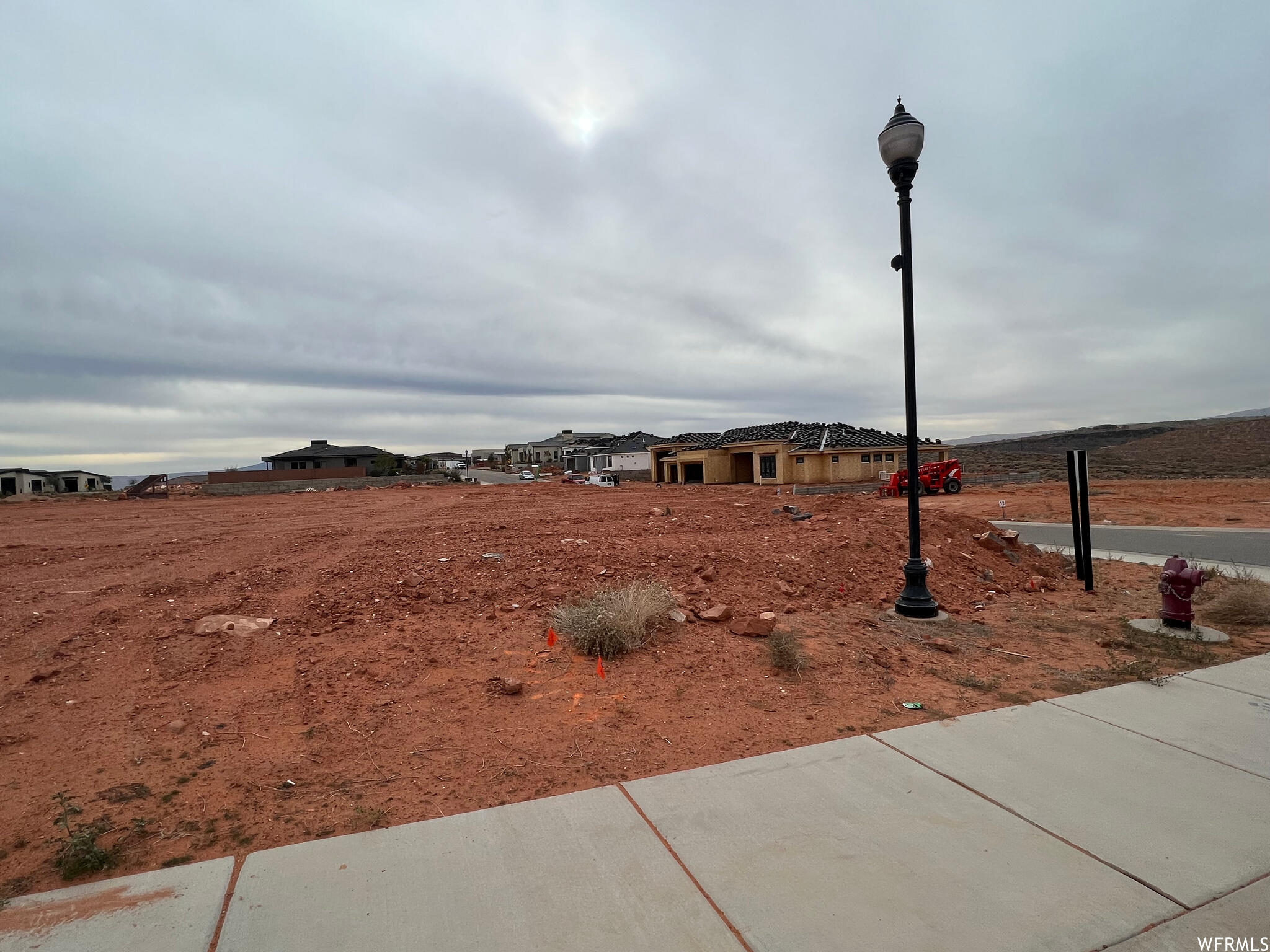 WESTGATE HILLS - Land