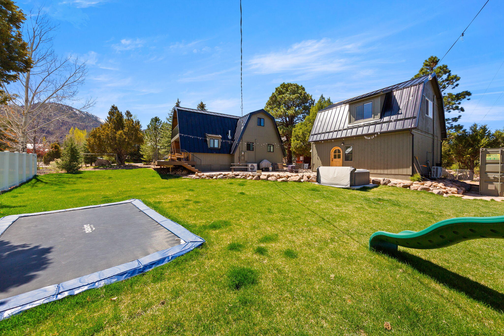 MOUNTAIN VIEW ESTATES - Residential