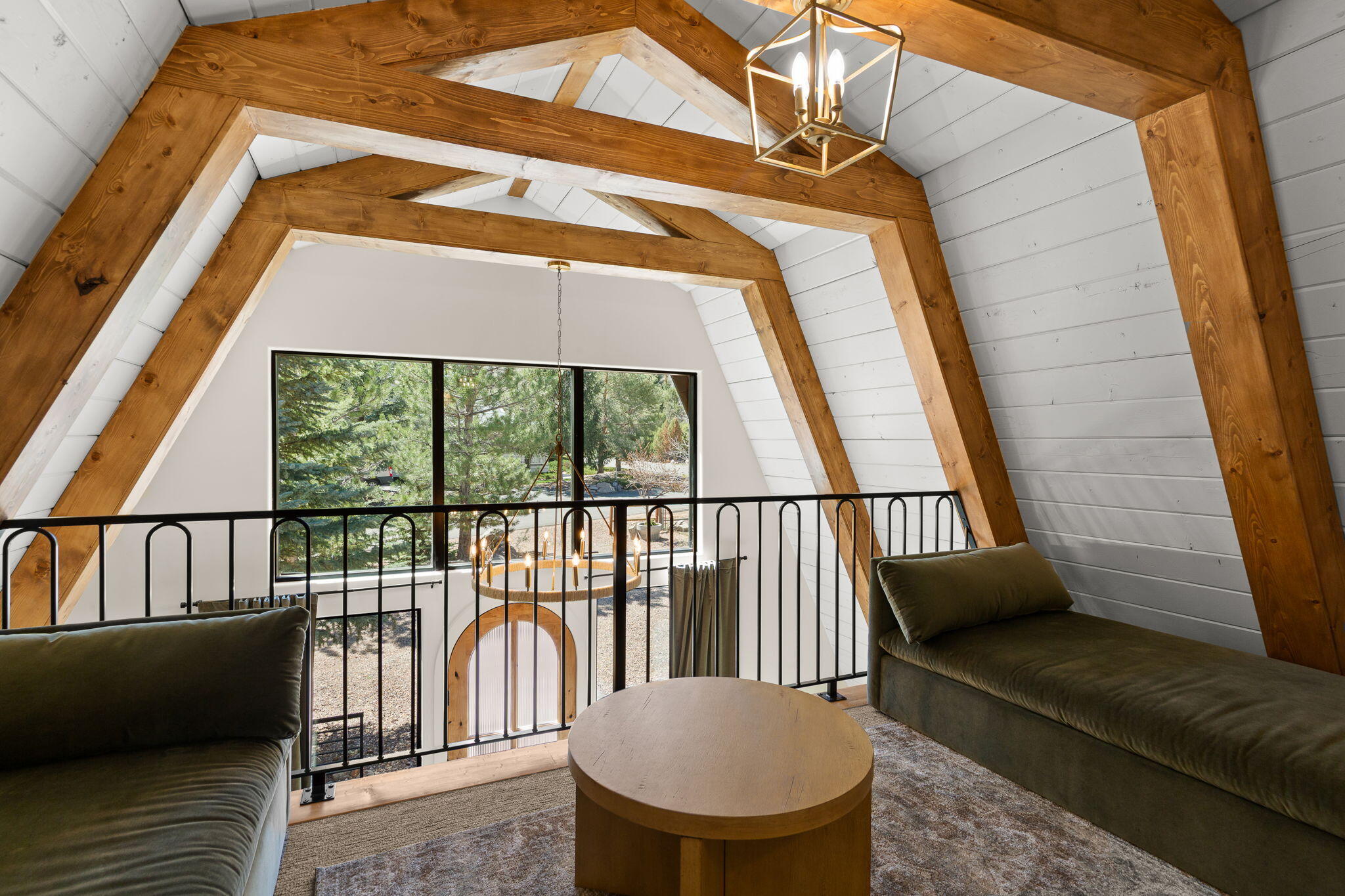 MOUNTAIN VIEW ESTATES - Residential