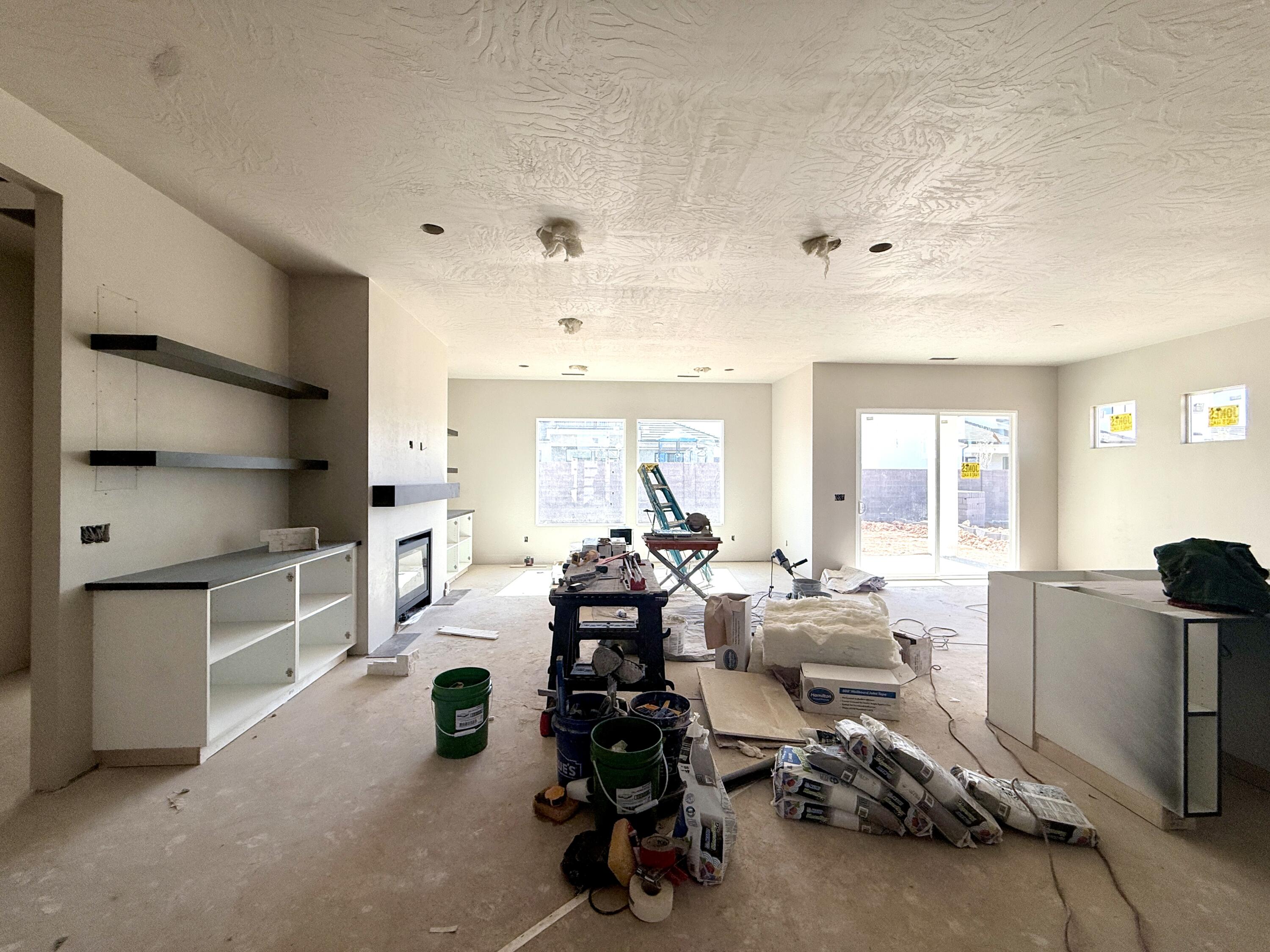 FRANKLIN FIELDS - Residential