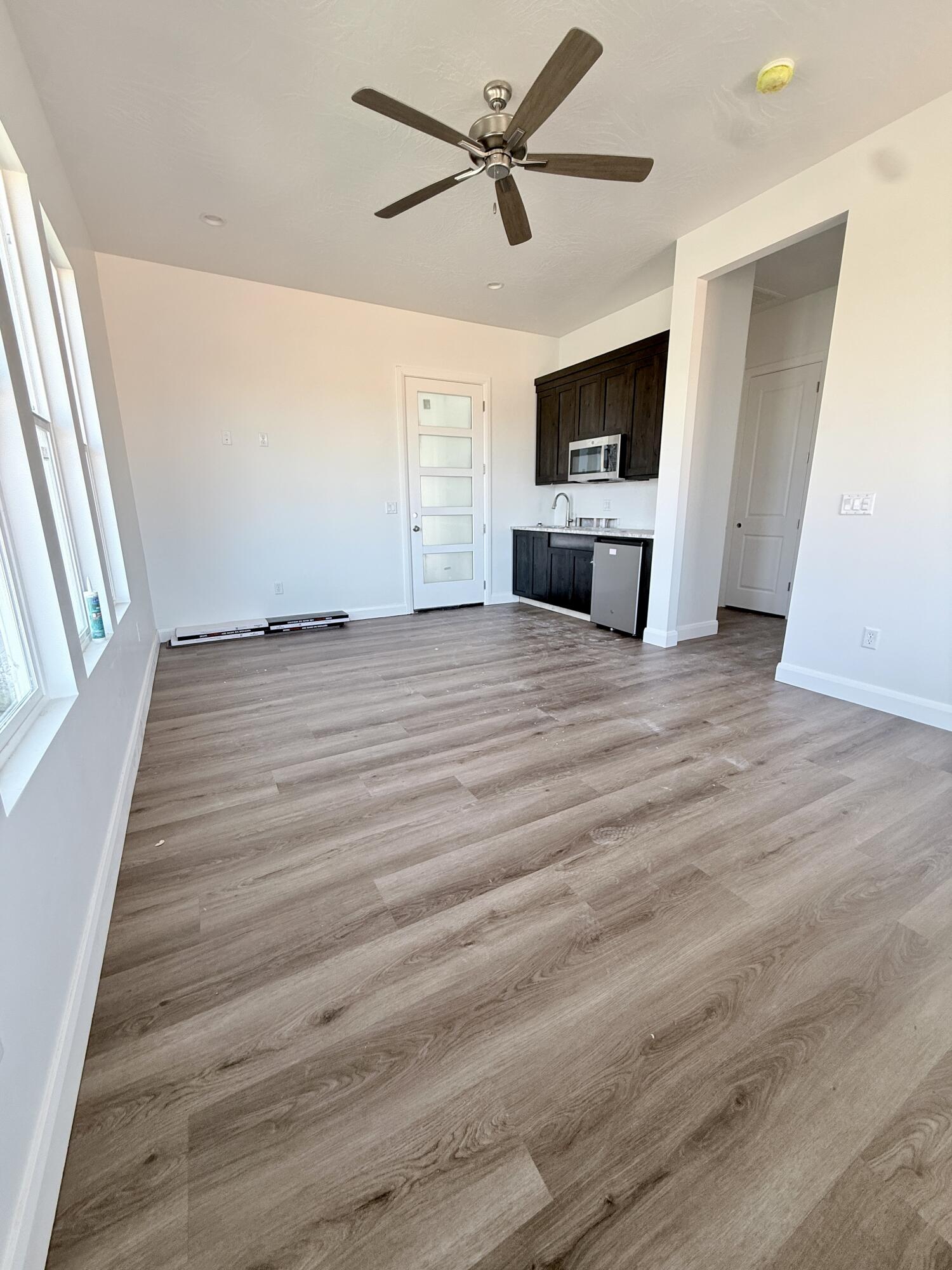 FRANKLIN FIELDS - Residential