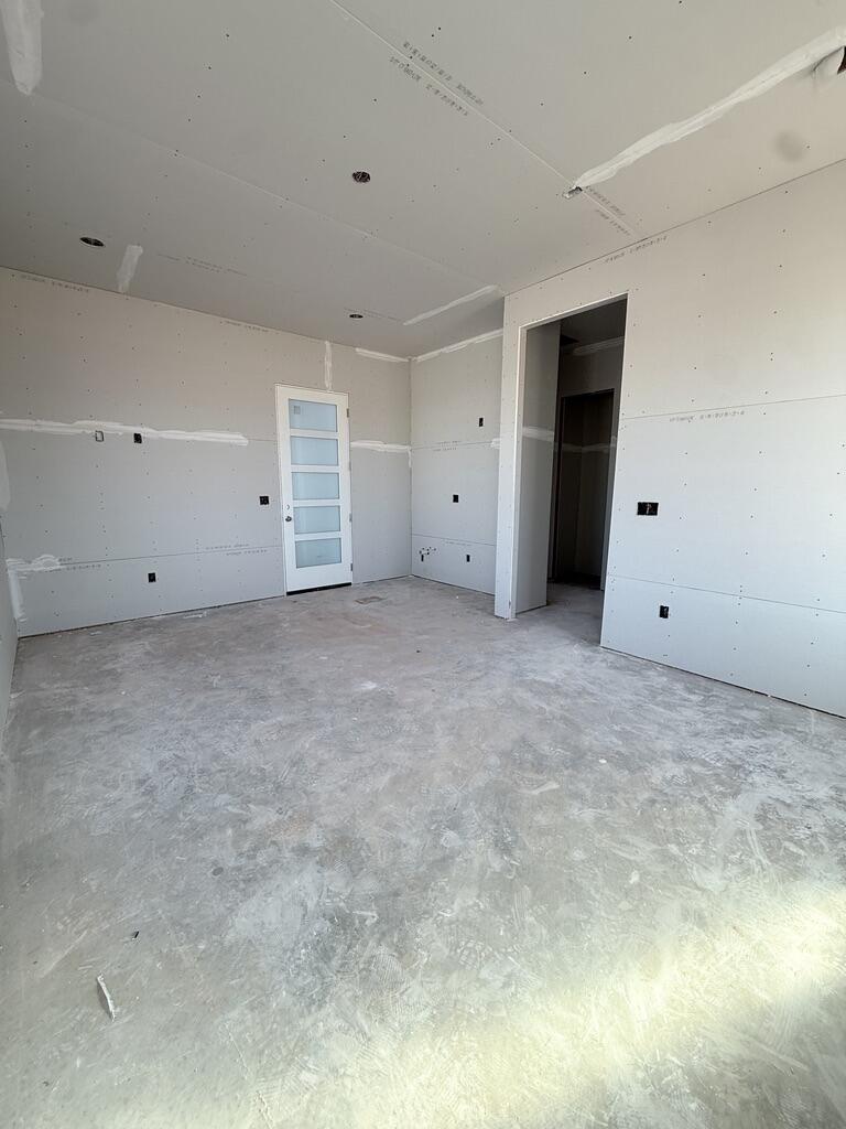 FRANKLIN FIELDS - Residential