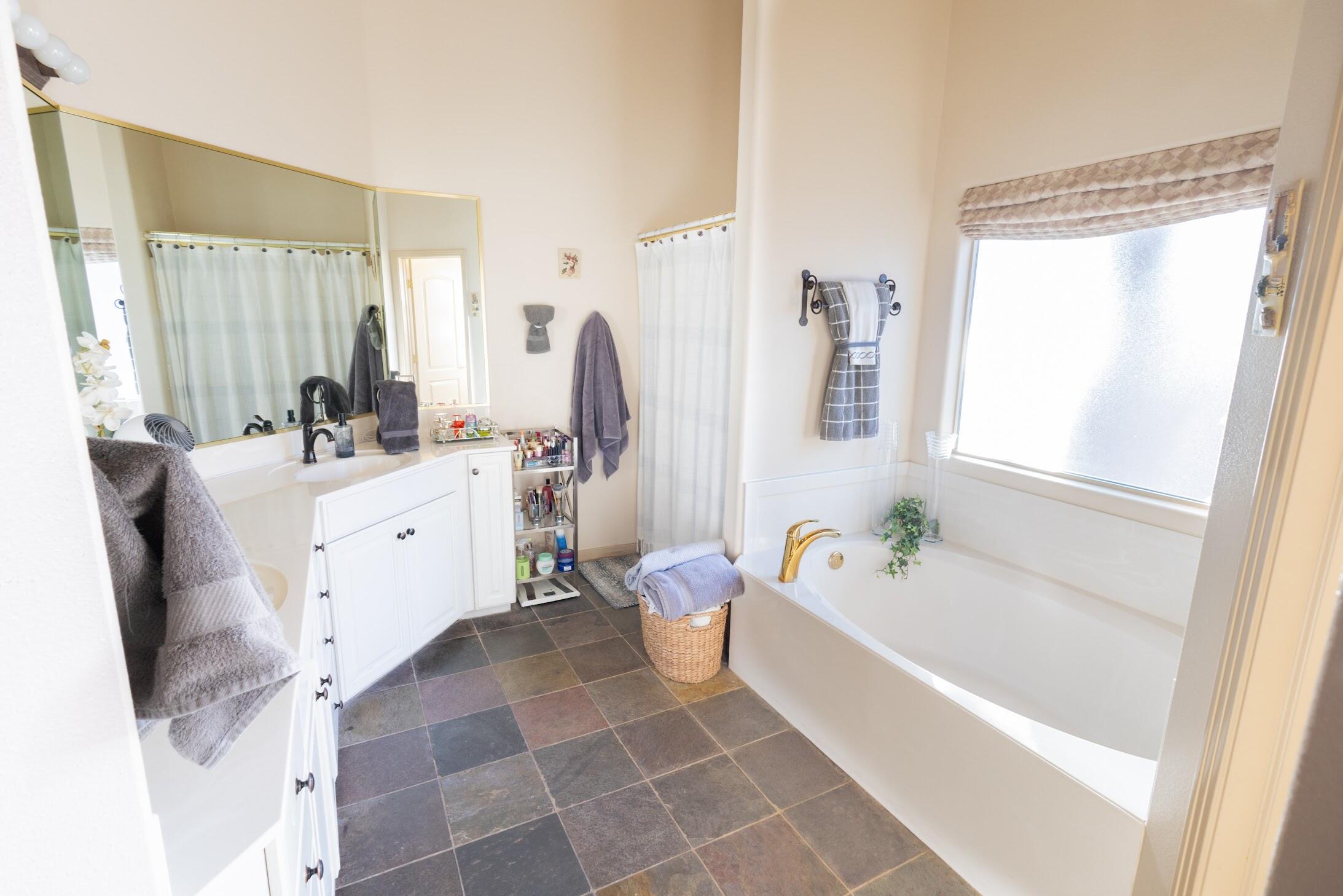 IRONWOOD - Residential