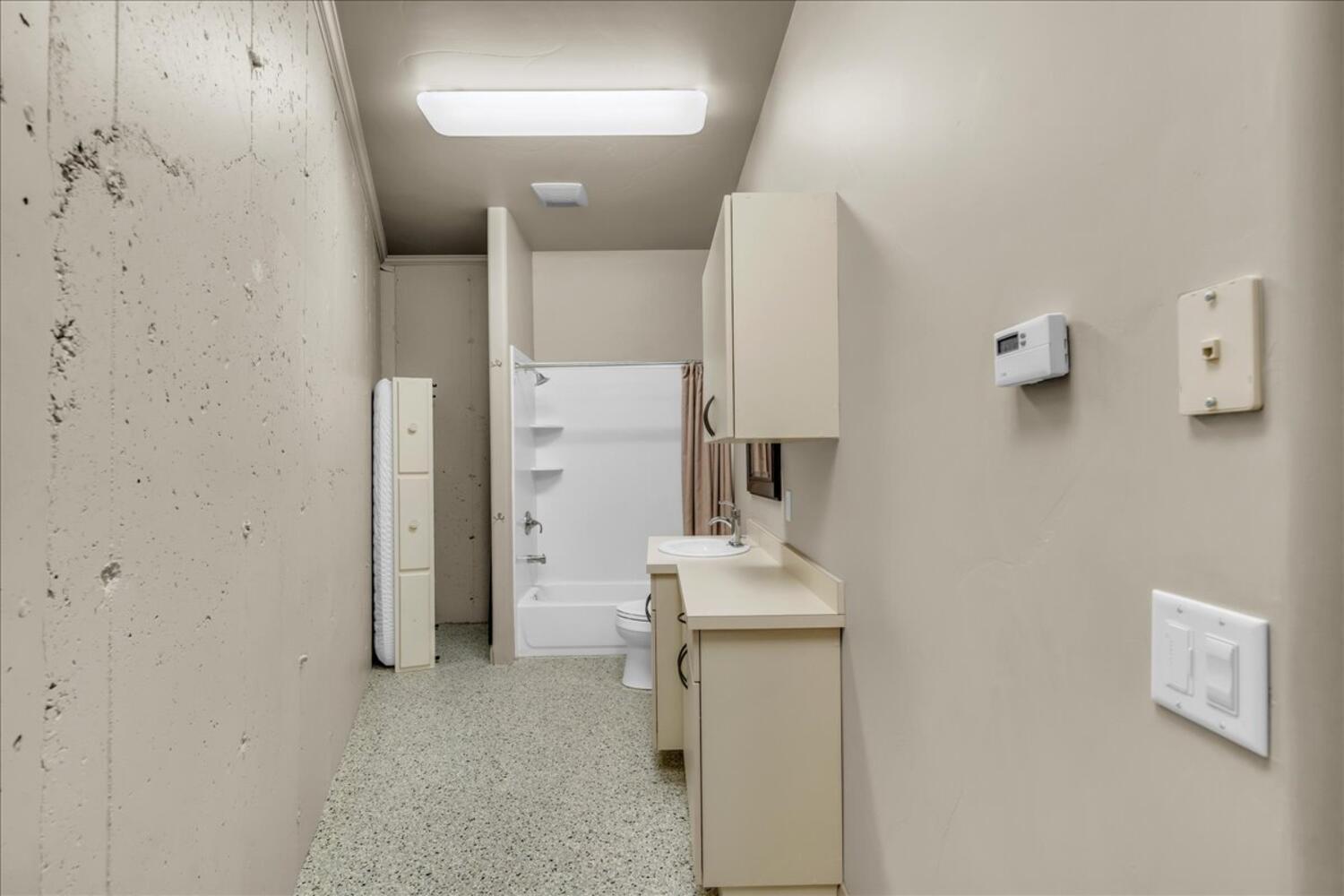 LEDGES OF ST GEORGE - Residential