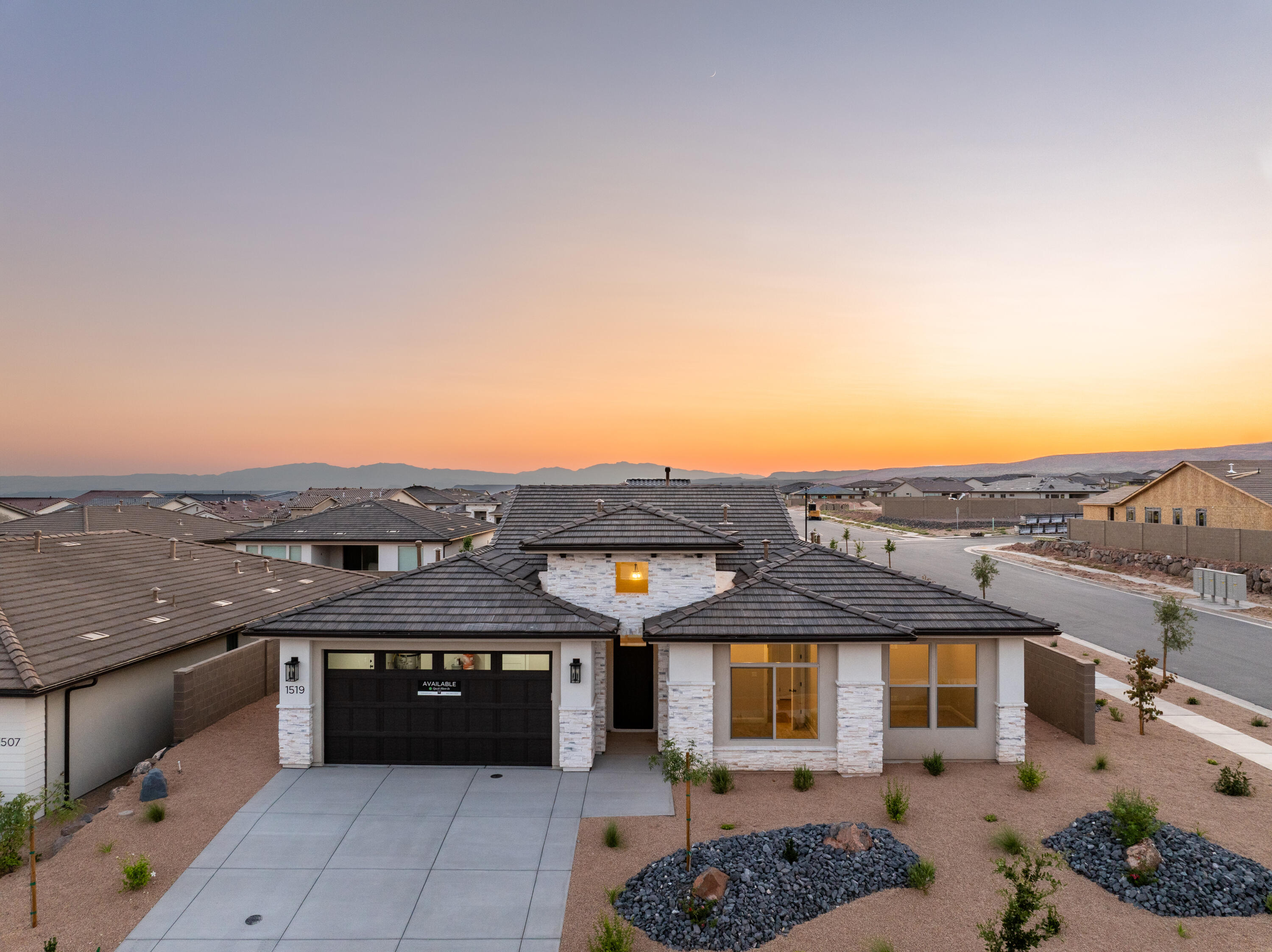 SOLIS AT CORAL CANYON - Residential