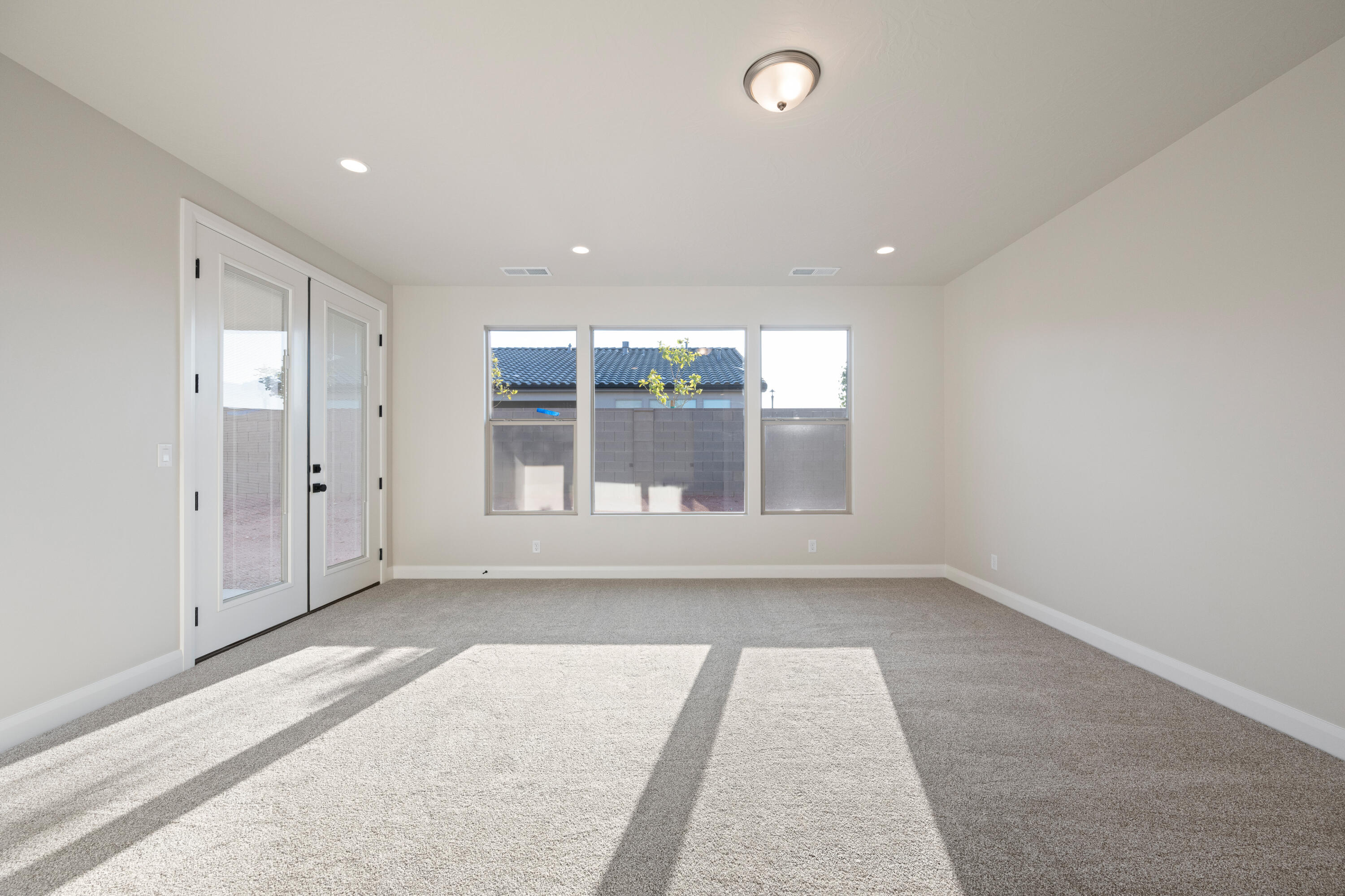 SOLIS AT CORAL CANYON - Residential