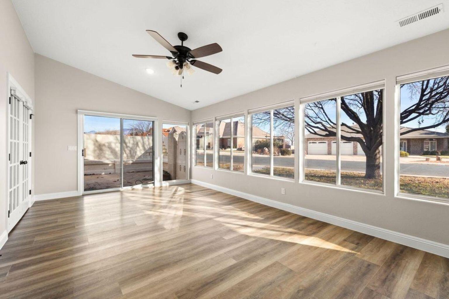 EAST RIDGE - Residential