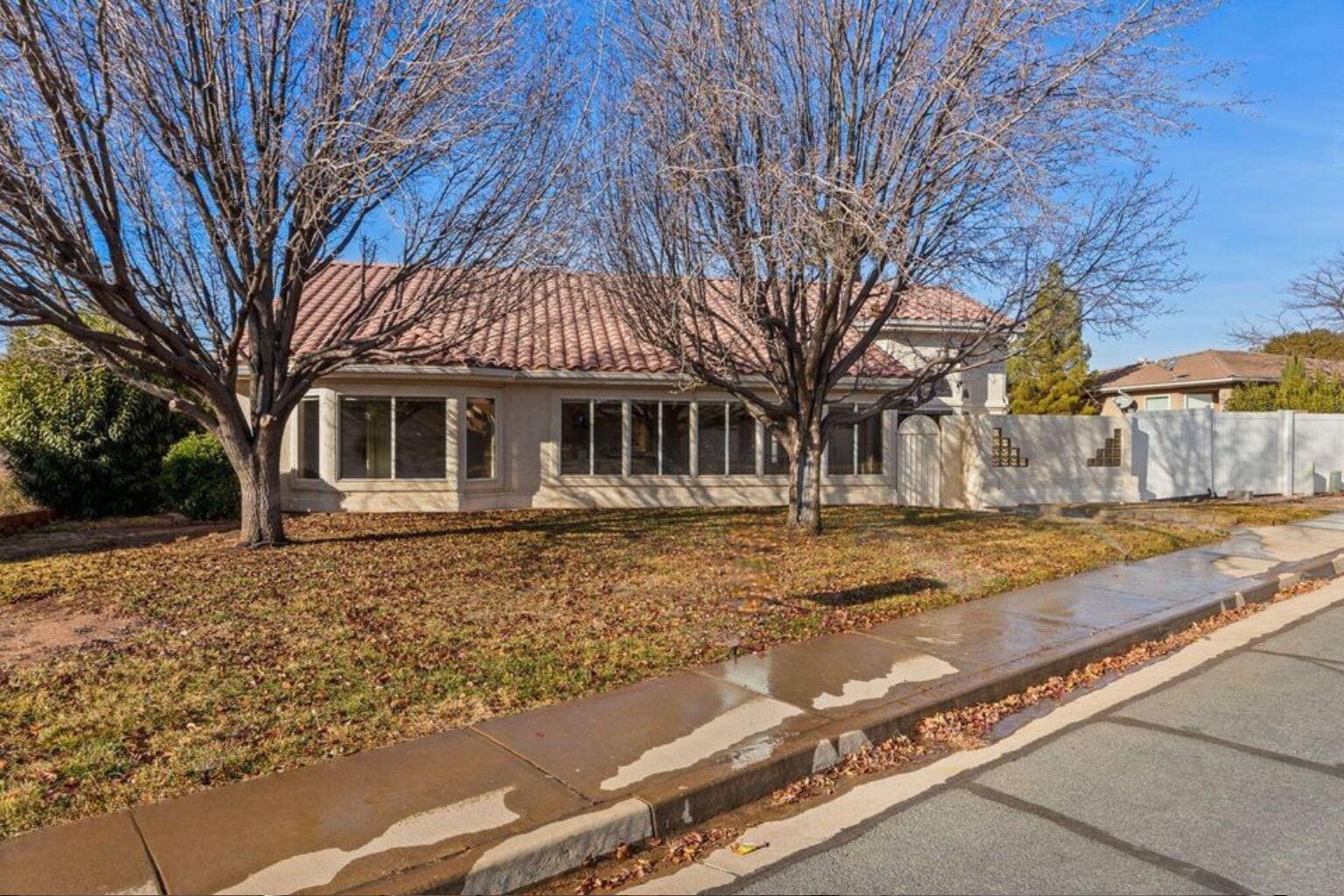 EAST RIDGE - Residential