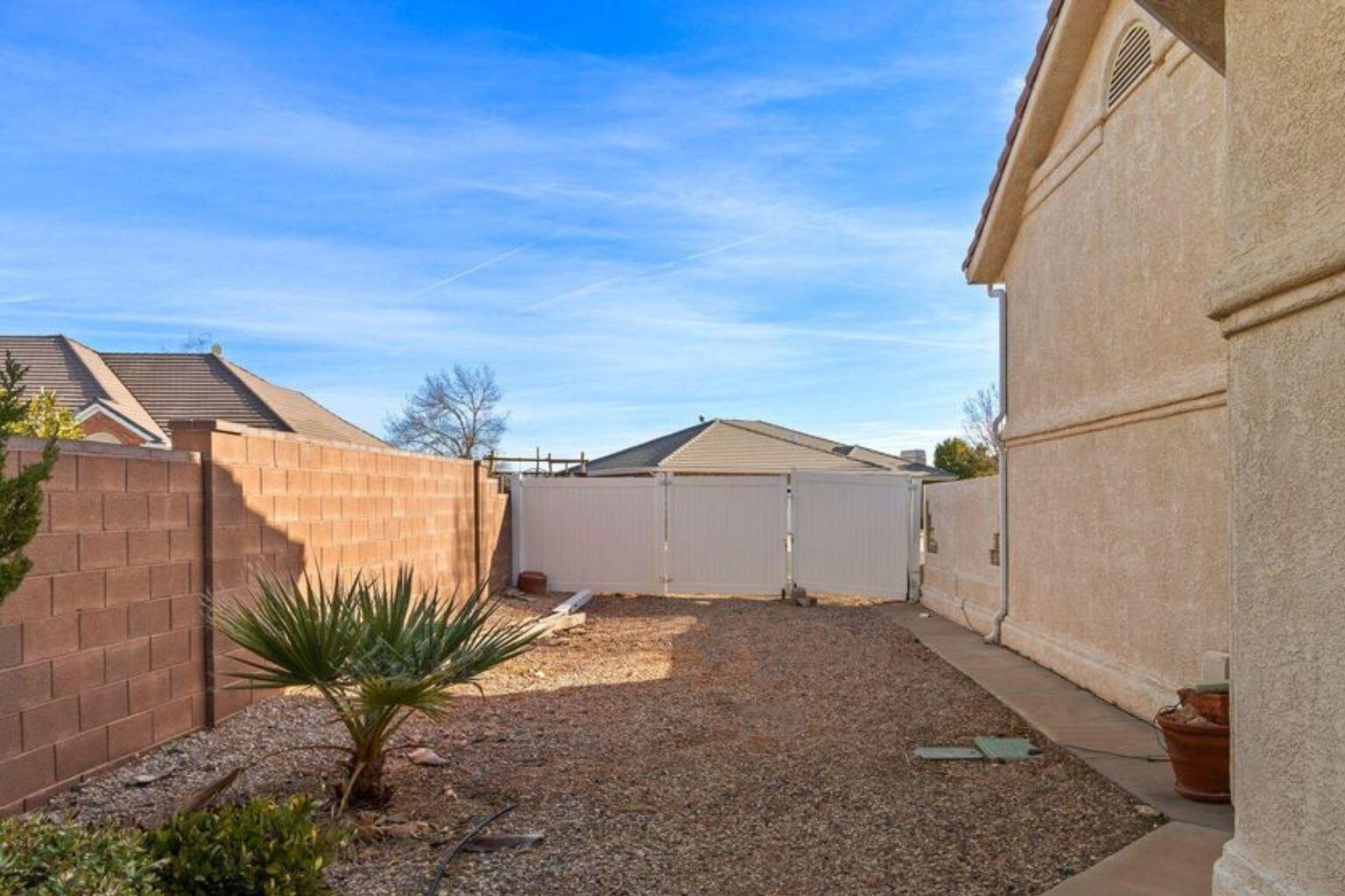 EAST RIDGE - Residential