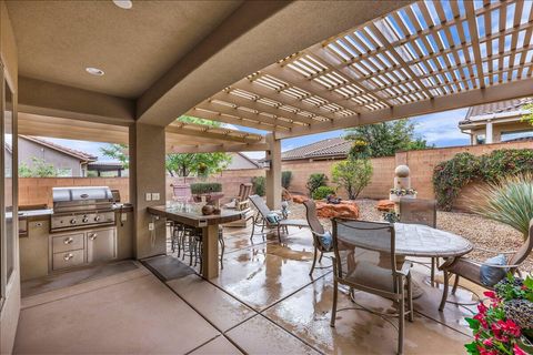 Tiny photo for 1539 W HEATHERGLEN DR, Saint George, UT 84790 (MLS # 26-270932)