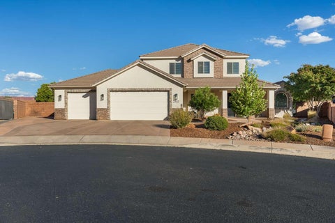 Photo of 2552 2860 South CIR, Saint George, UT 84790 (MLS # 26-276087)