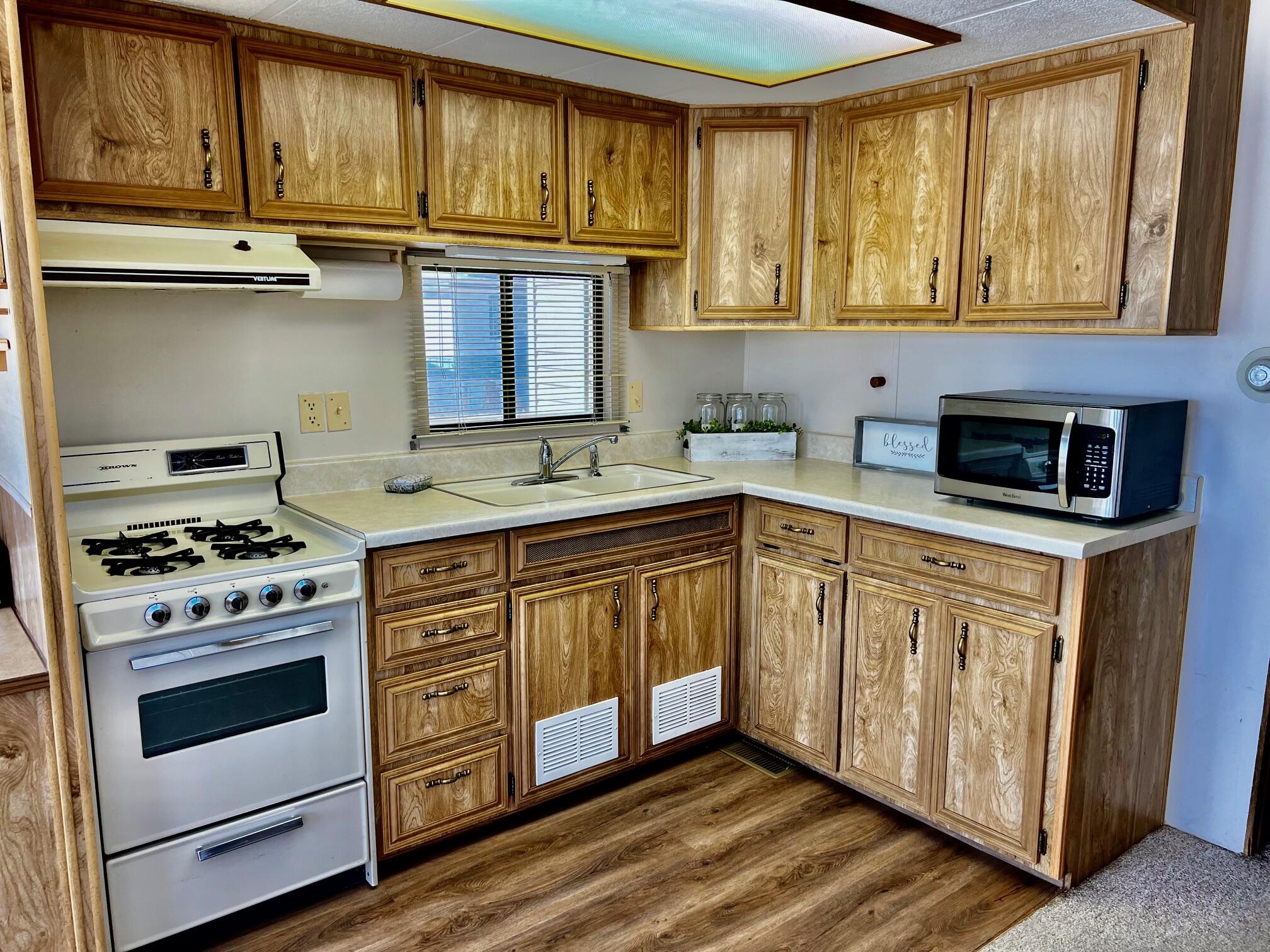 WORLDWIDE SUN RESORT - Residential