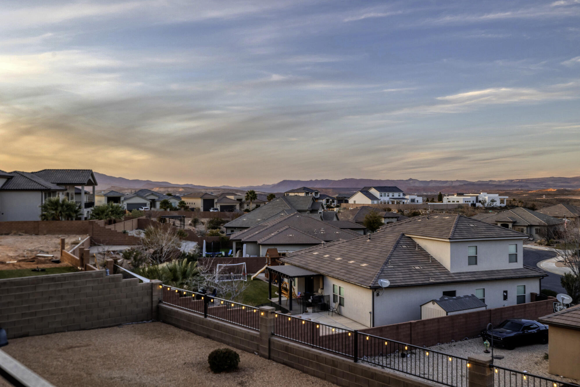 DESERT PLATEAU - Residential