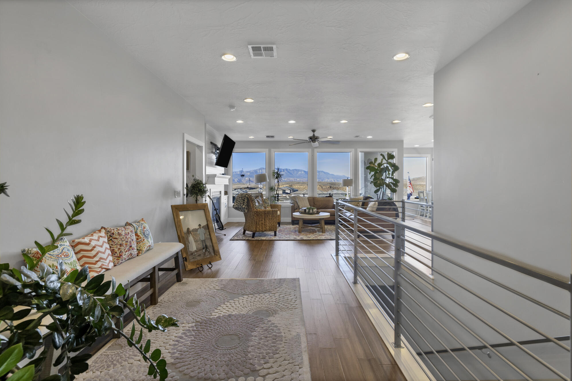 DESERT PLATEAU - Residential