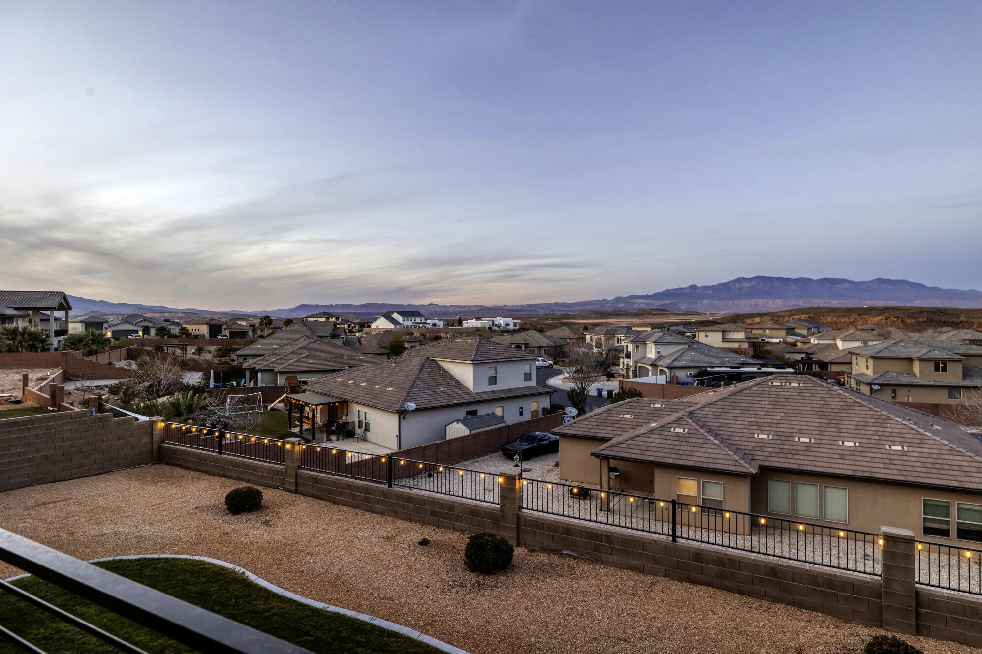 DESERT PLATEAU - Residential