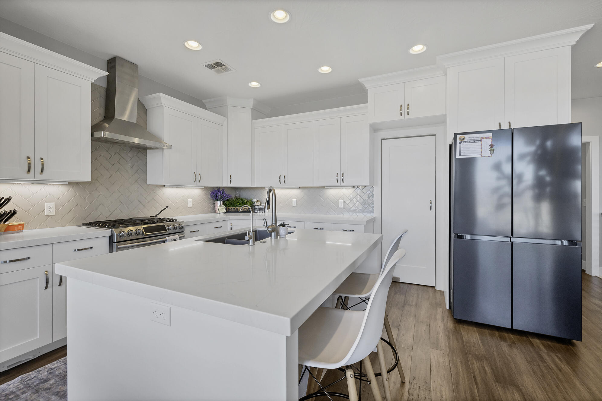 DESERT PLATEAU - Residential